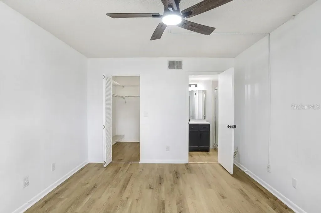 1420 Oak Hill Drive Dunedin FL 34698