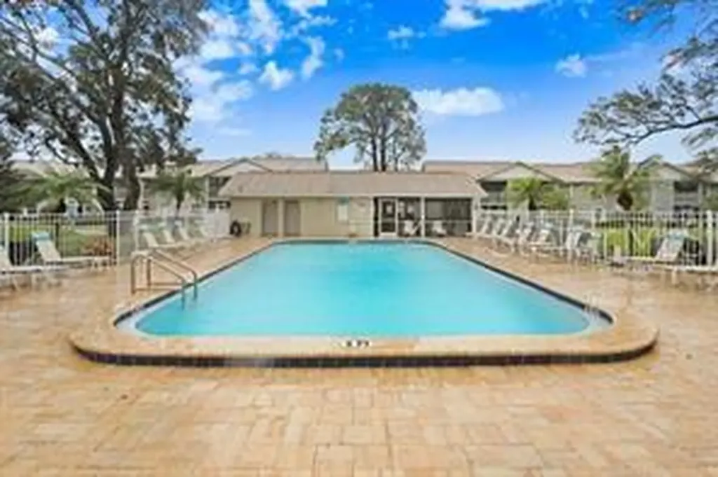1420 Oak Hill Drive Dunedin FL 34698