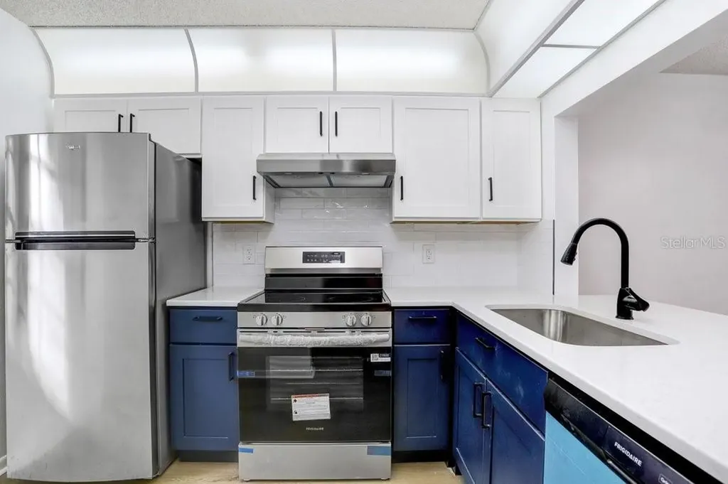 1420 Oak Hill Drive Dunedin FL 34698