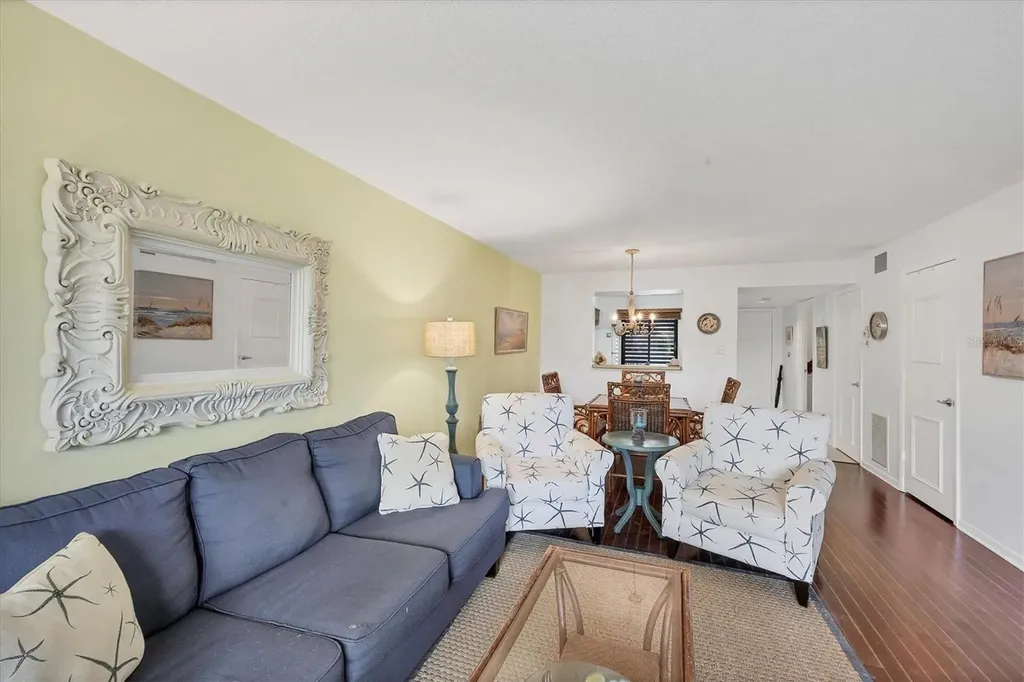 5216 Lake Village Drive Sarasota FL 34235