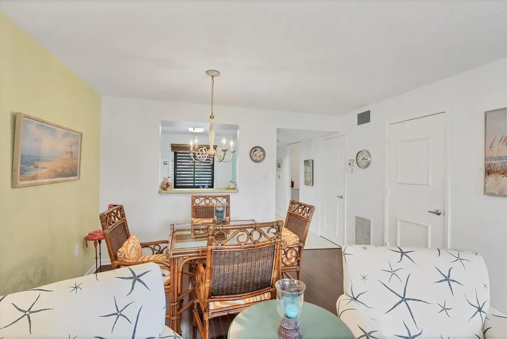 5216 Lake Village Drive Sarasota FL 34235