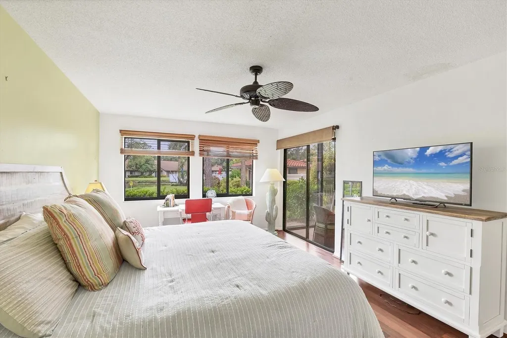 5216 Lake Village Drive Sarasota FL 34235