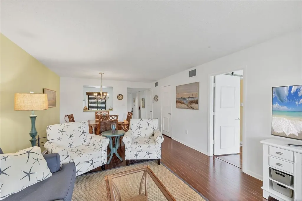 5216 Lake Village Drive Sarasota FL 34235