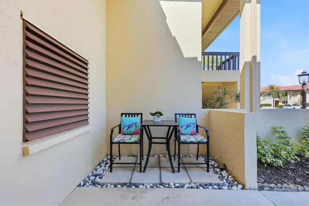 5216 Lake Village Drive Sarasota FL 34235