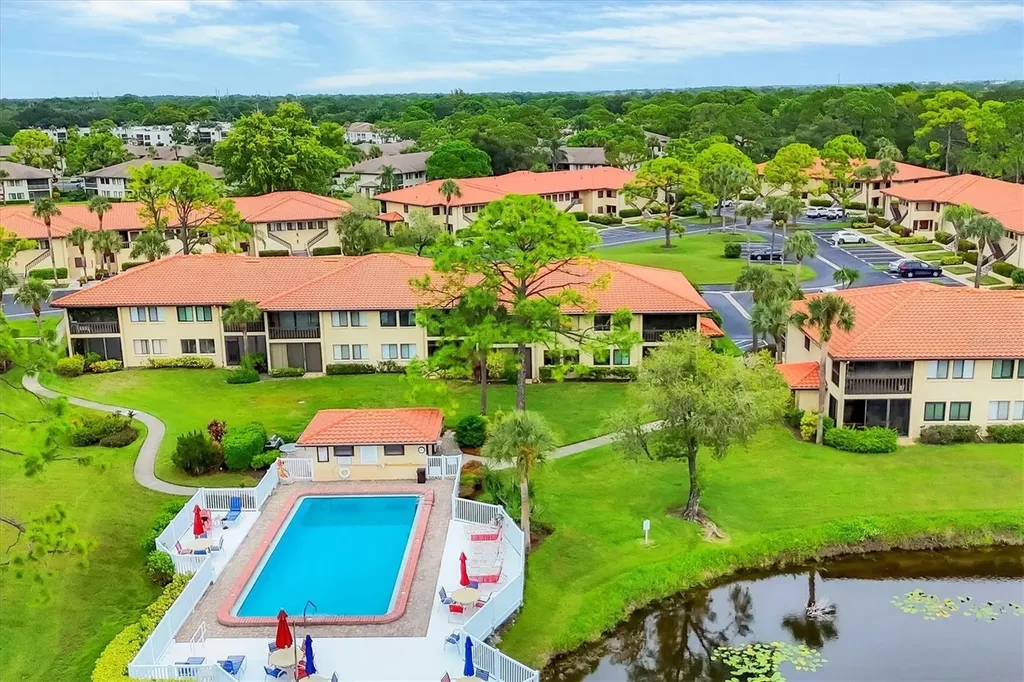 5216 Lake Village Drive Sarasota FL 34235