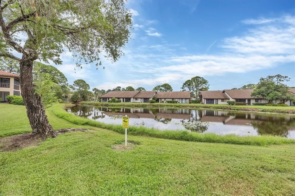 5216 Lake Village Drive Sarasota FL 34235