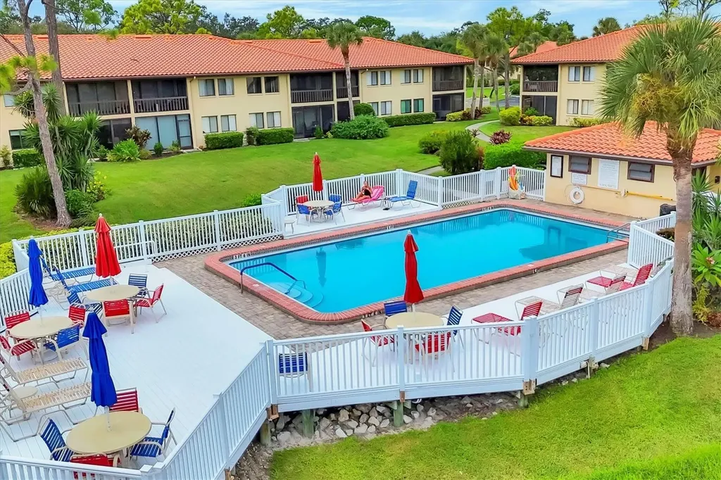 5216 Lake Village Drive Sarasota FL 34235