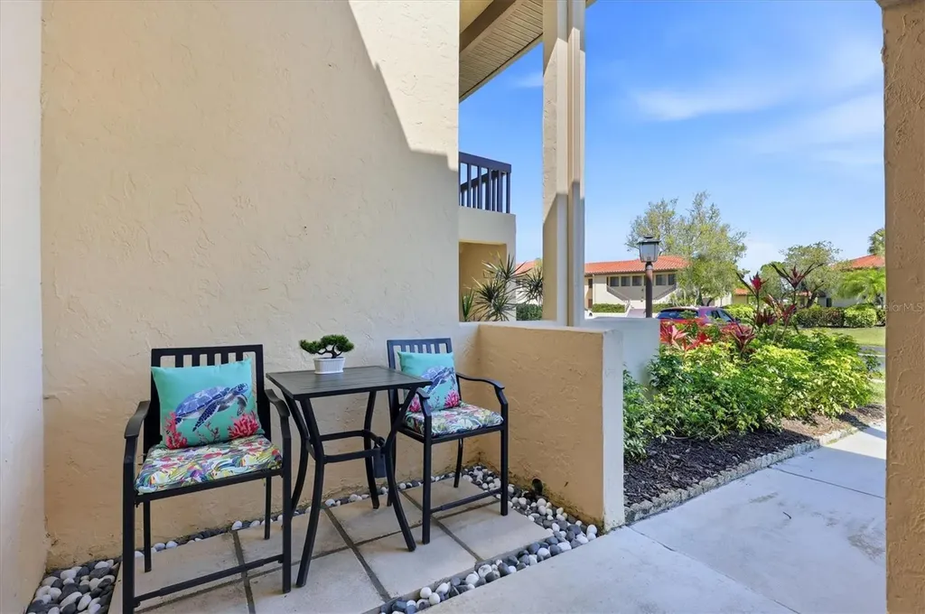 5216 Lake Village Drive Sarasota FL 34235