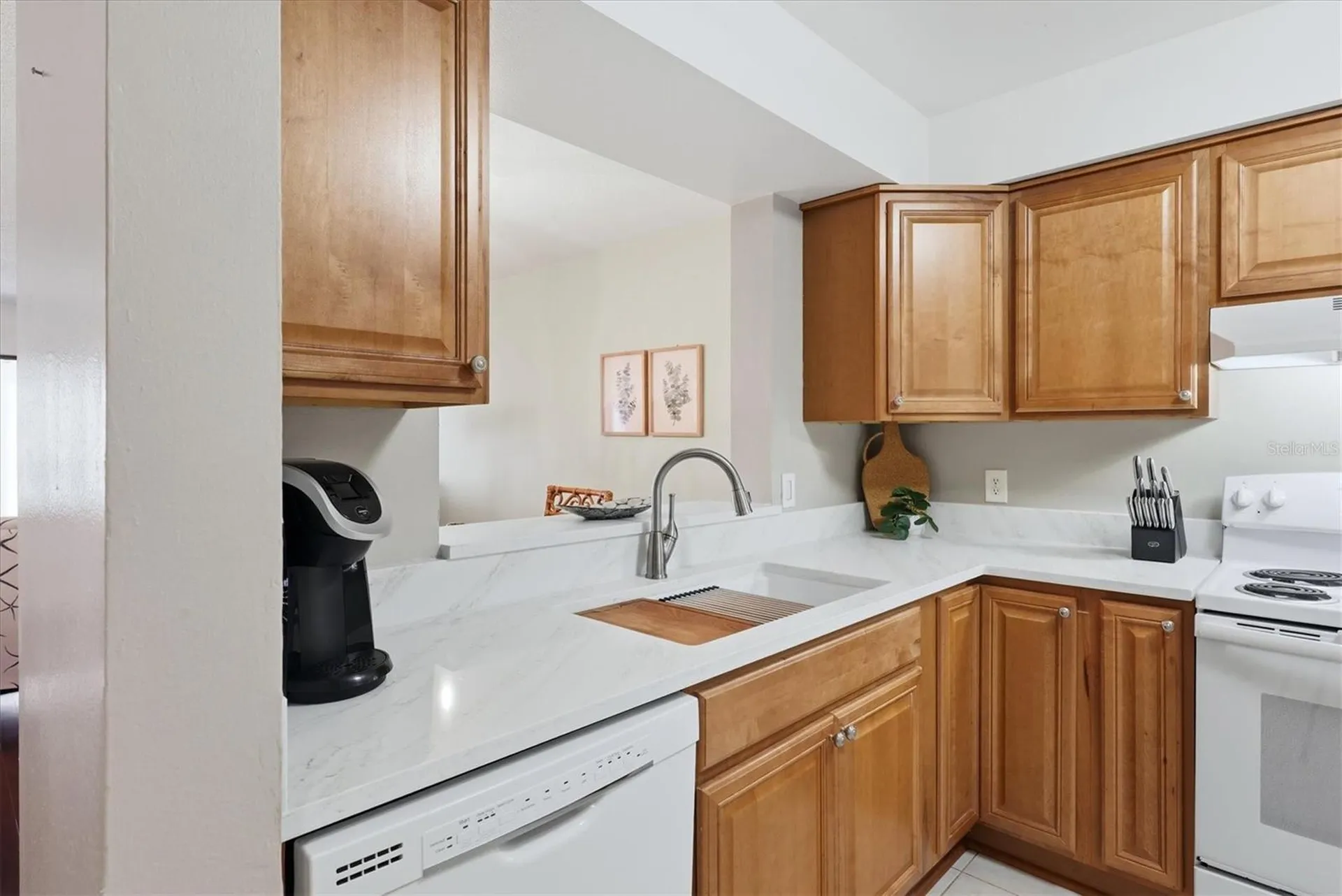 5216 Lake Village Drive Sarasota FL 34235