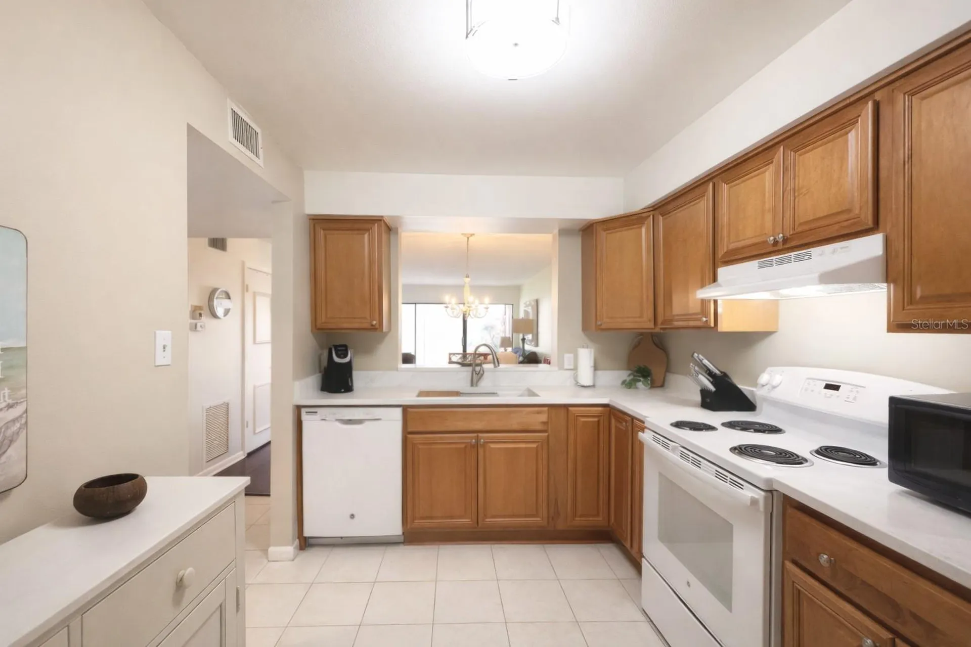 5216 Lake Village Drive Sarasota FL 34235