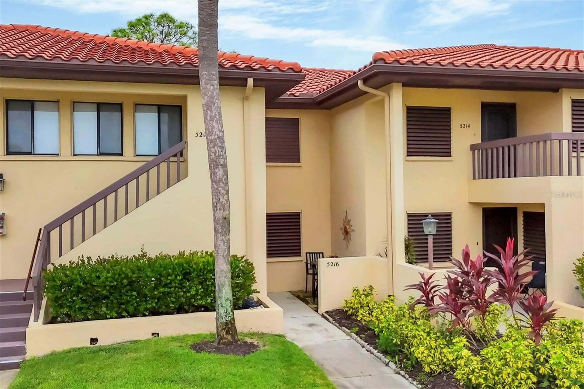 5216 Lake Village Drive Sarasota FL 34235