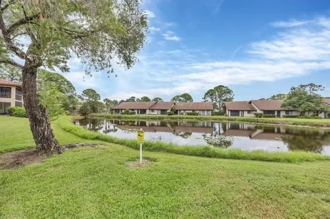 5216 Lake Village Drive Sarasota FL 34235