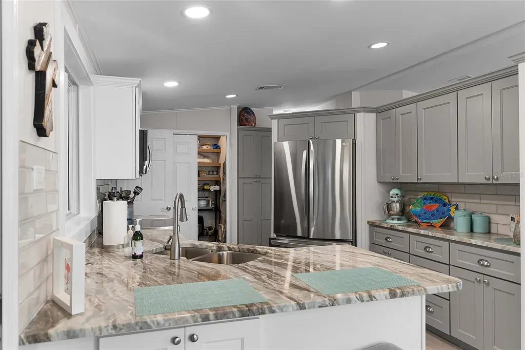 5001 Mount Olive Shores Drive Polk City FL 33868