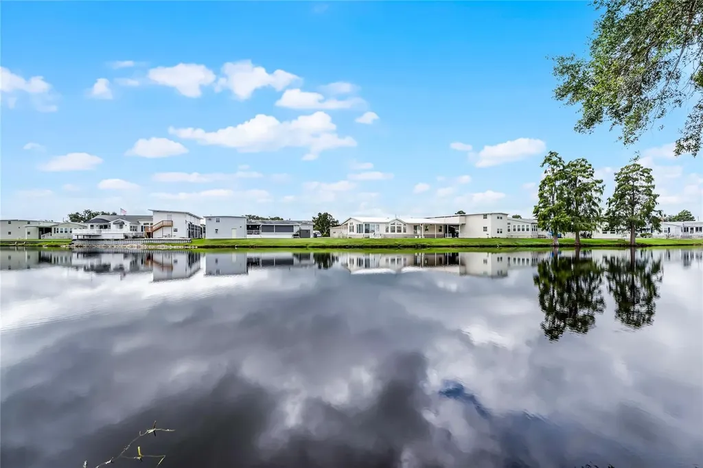 5001 Mount Olive Shores Drive Polk City FL 33868