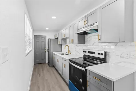 3226 Clifford Sample Drive Tampa FL 33619