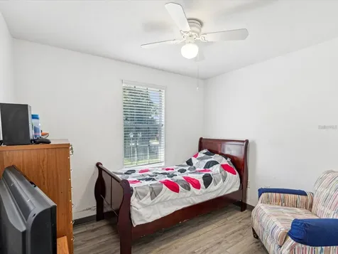 1055 Philippe Parkway Safety Harbor FL 34695