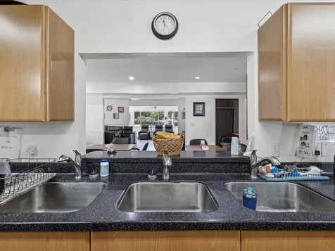 1055 Philippe Parkway Safety Harbor FL 34695
