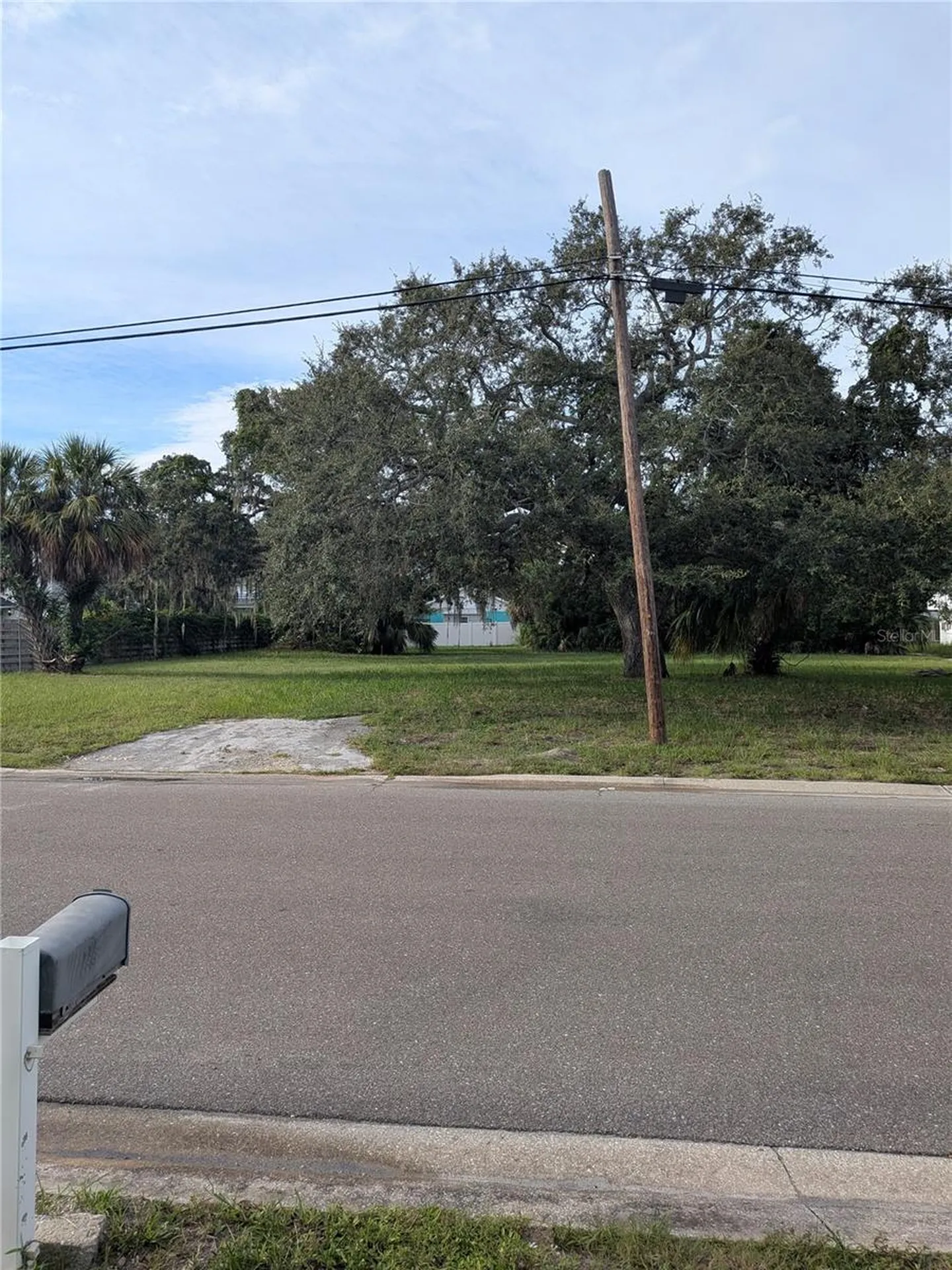 731 36th Avenue S St Petersburg FL 33705