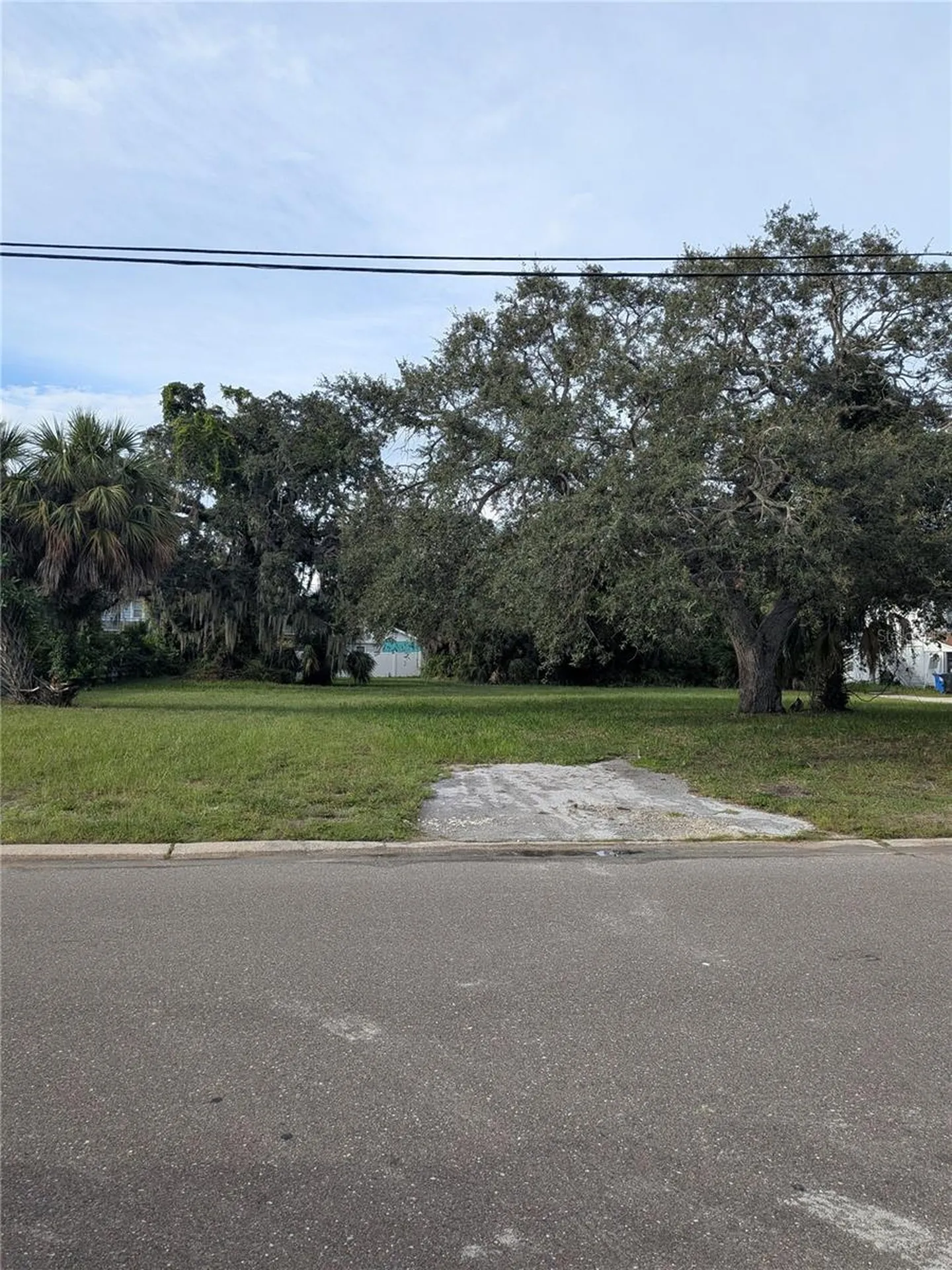 731 36th Avenue S St Petersburg FL 33705