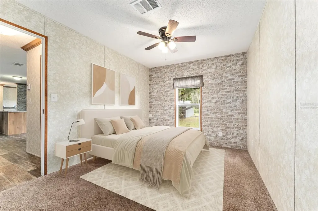 770 S County Road 21 Hawthorne FL 32640