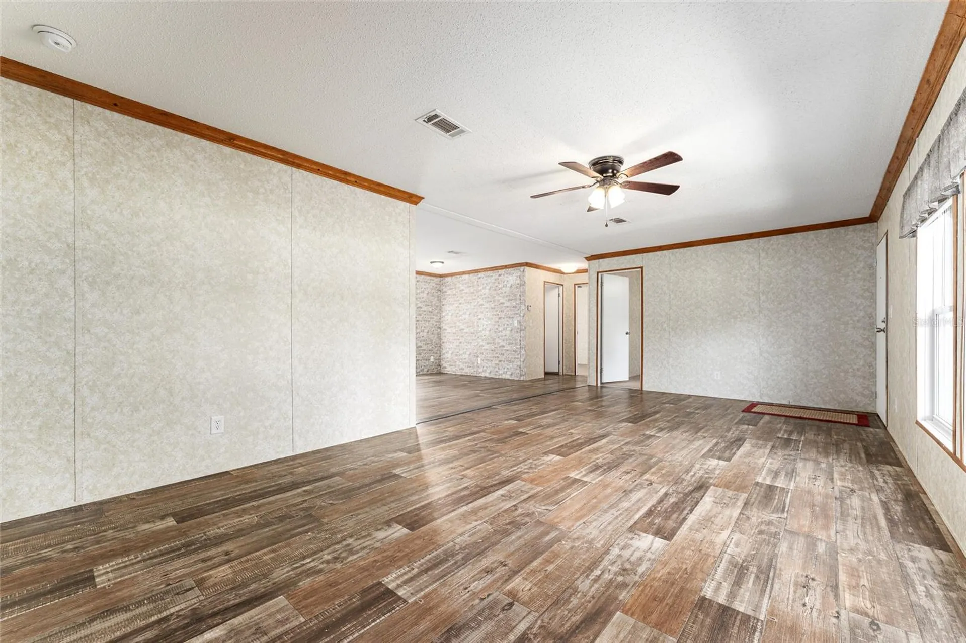 770 S County Road 21 Hawthorne FL 32640