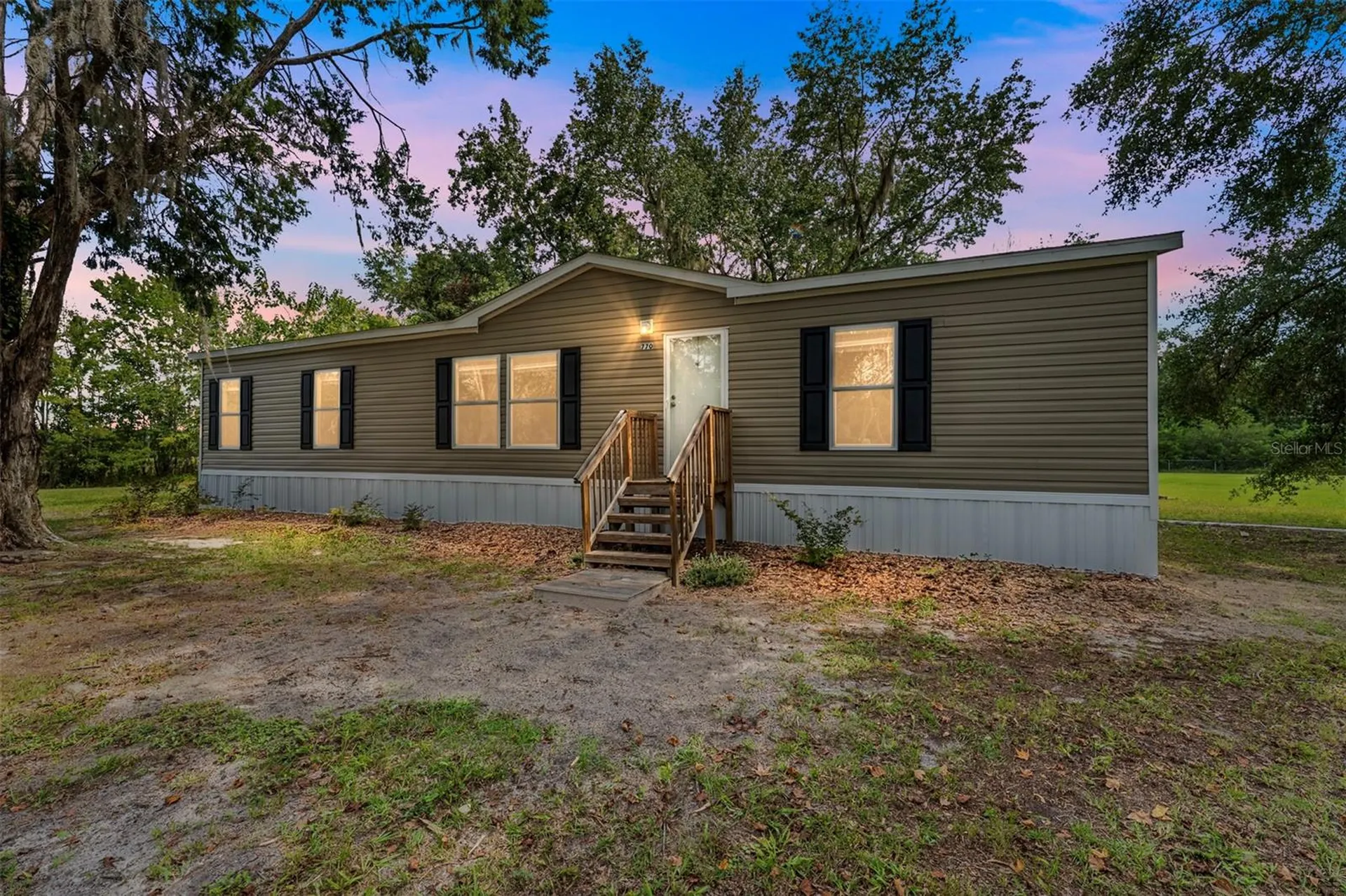 770 S County Road 21 Hawthorne FL 32640
