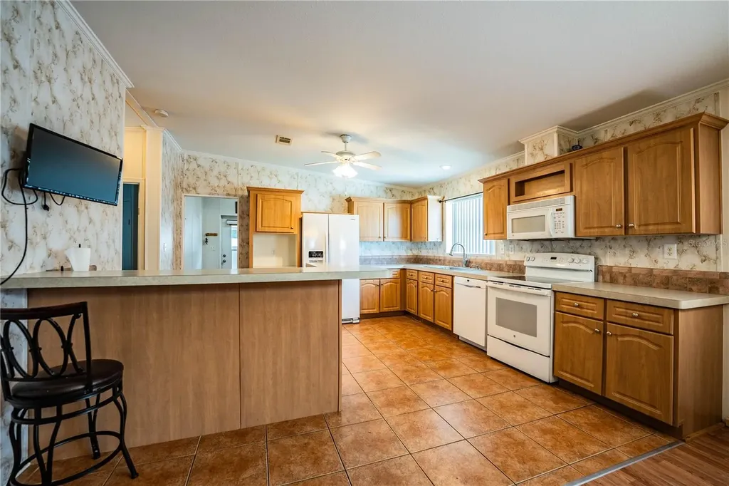 55 Rosalie Oaks Boulevard Lake Wales FL 33898