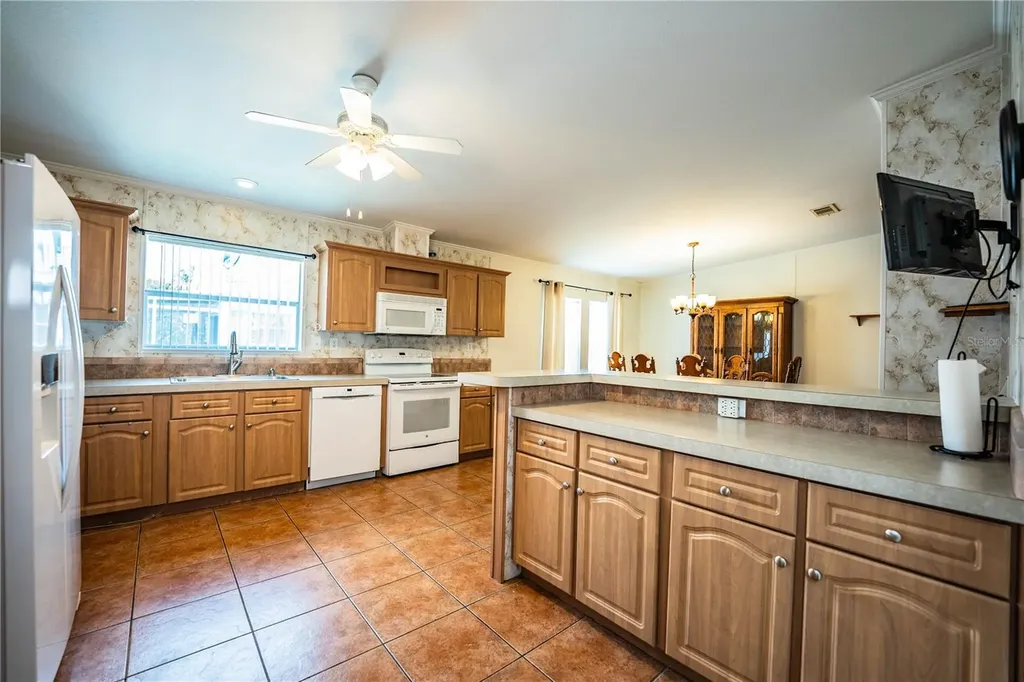 55 Rosalie Oaks Boulevard Lake Wales FL 33898