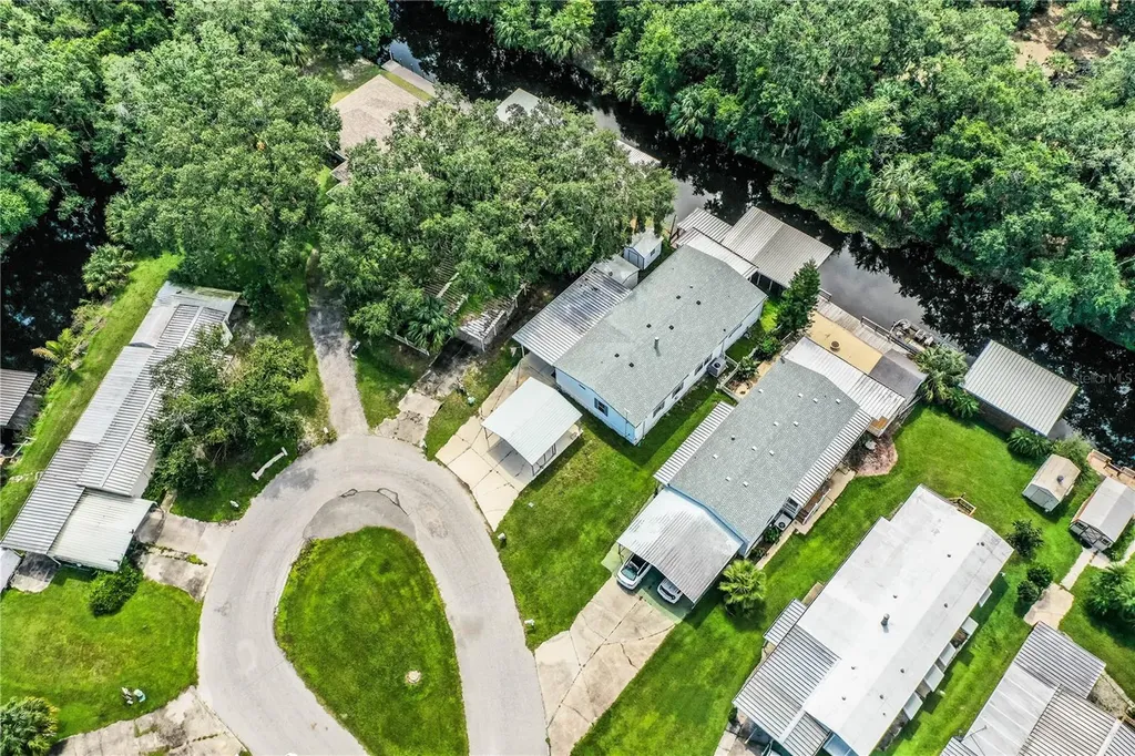 55 Rosalie Oaks Boulevard Lake Wales FL 33898