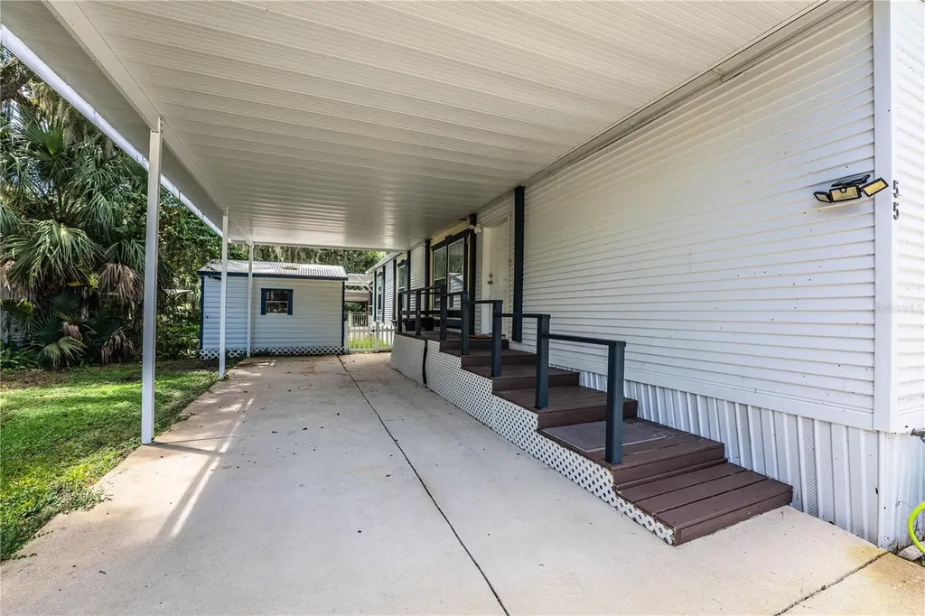 55 Rosalie Oaks Boulevard Lake Wales FL 33898