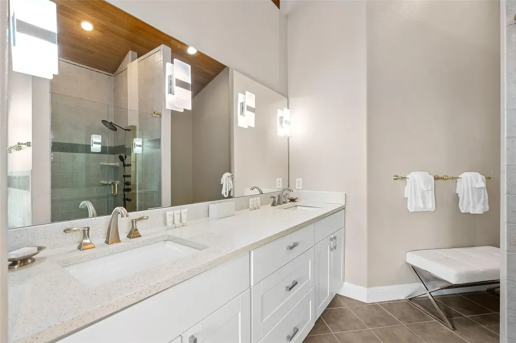 1402 Titian Court Reunion FL 34747