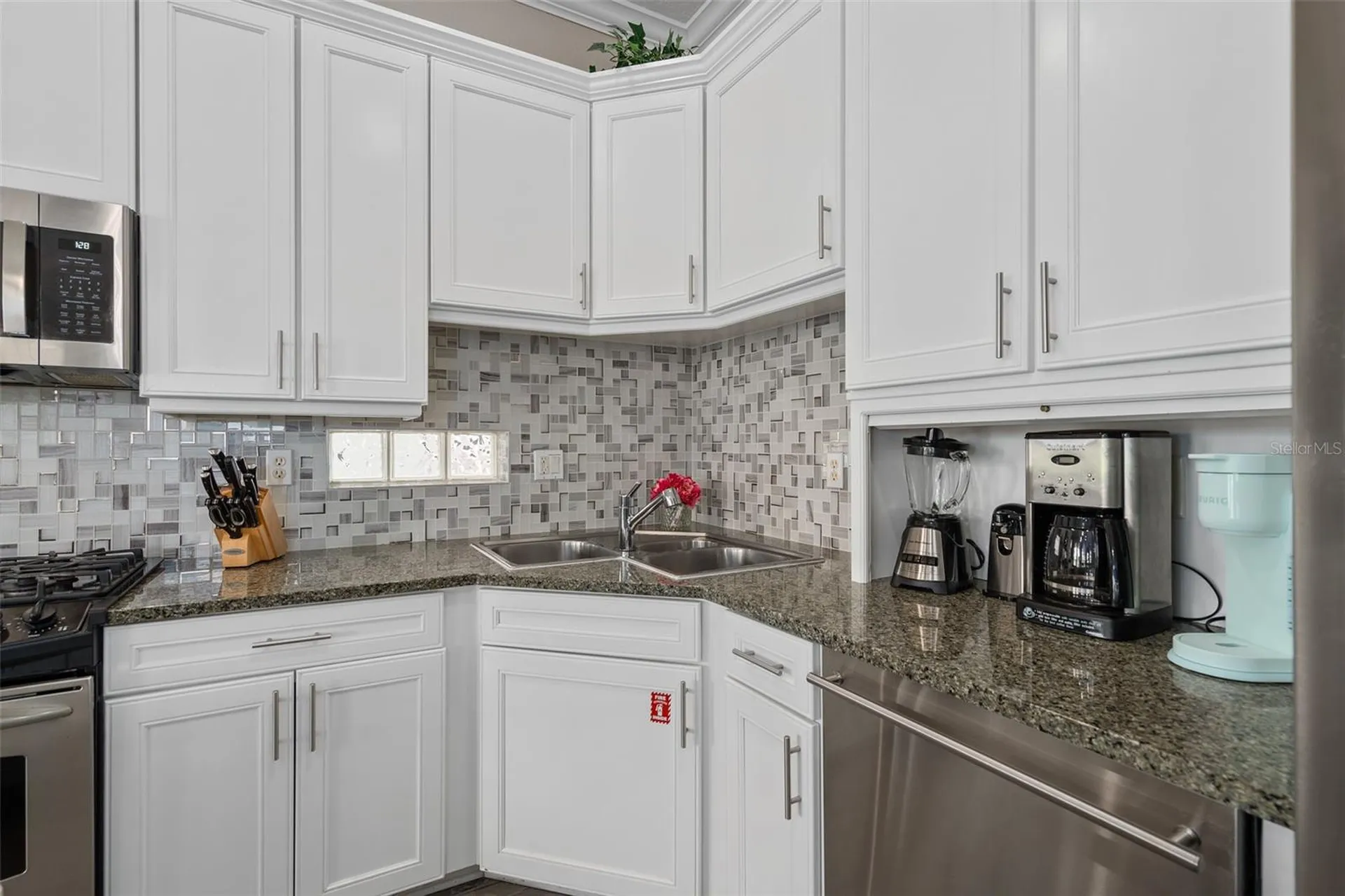 1402 Titian Court Reunion FL 34747