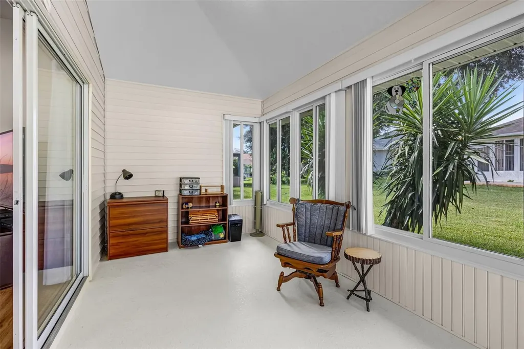 21737 King John Street Leesburg FL 34748
