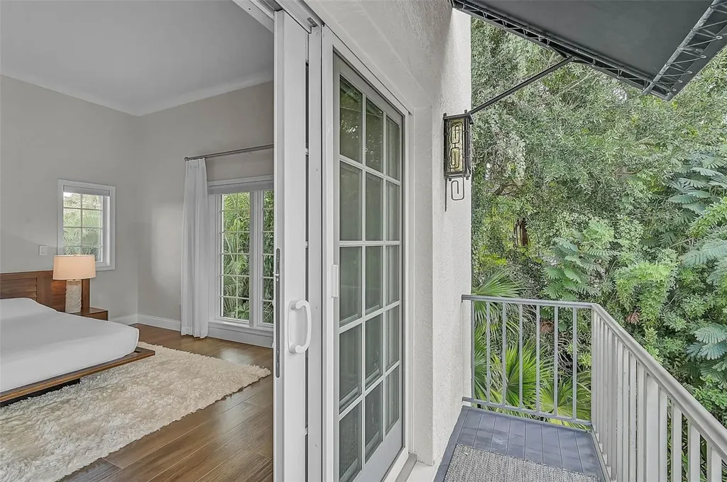 4439 Westwood Lane Sarasota FL 34231