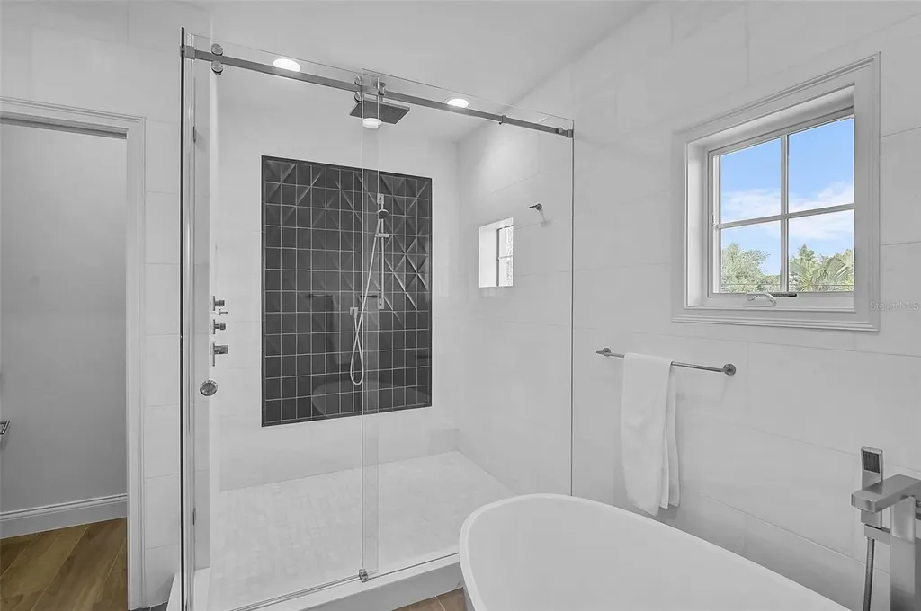 4439 Westwood Lane Sarasota FL 34231