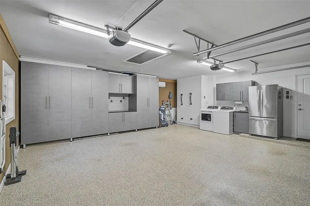 4439 Westwood Lane Sarasota FL 34231