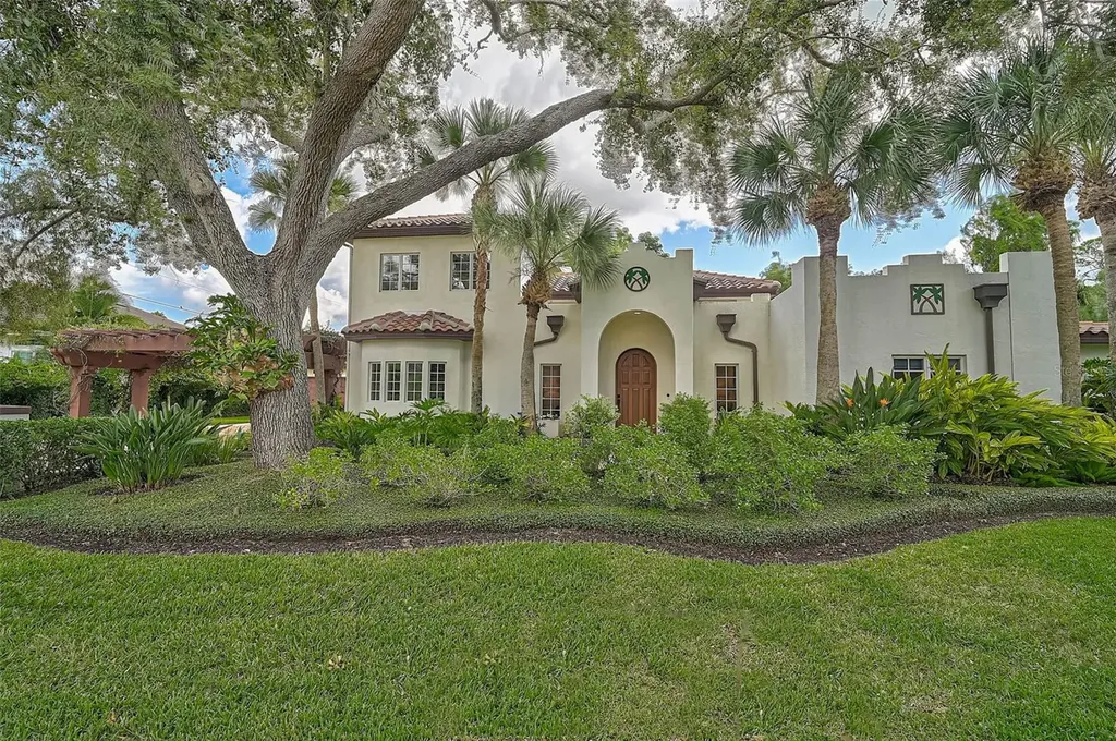 4439 Westwood Lane Sarasota FL 34231