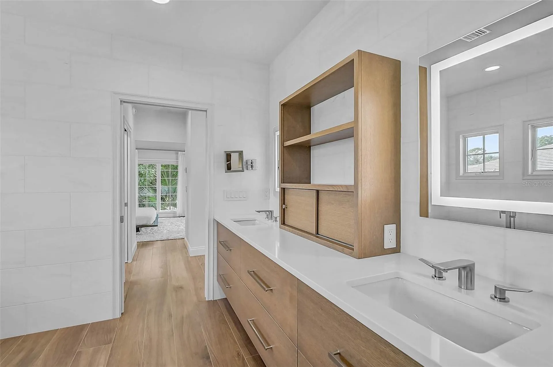 4439 Westwood Lane Sarasota FL 34231
