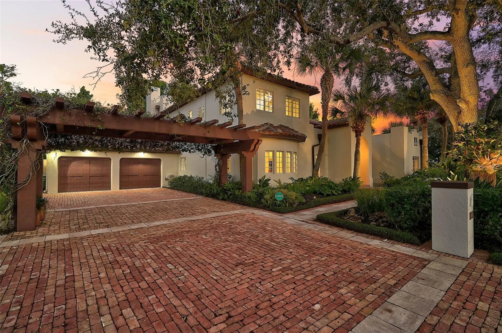 4439 Westwood Lane Sarasota FL 34231