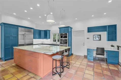 4439 Westwood Lane Sarasota FL 34231