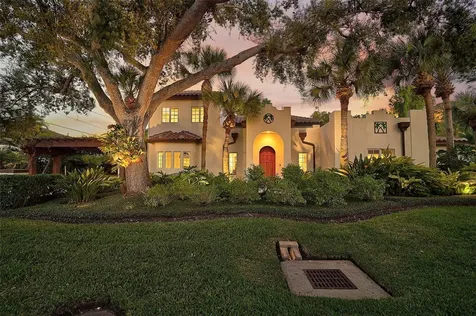 4439 Westwood Lane Sarasota FL 34231