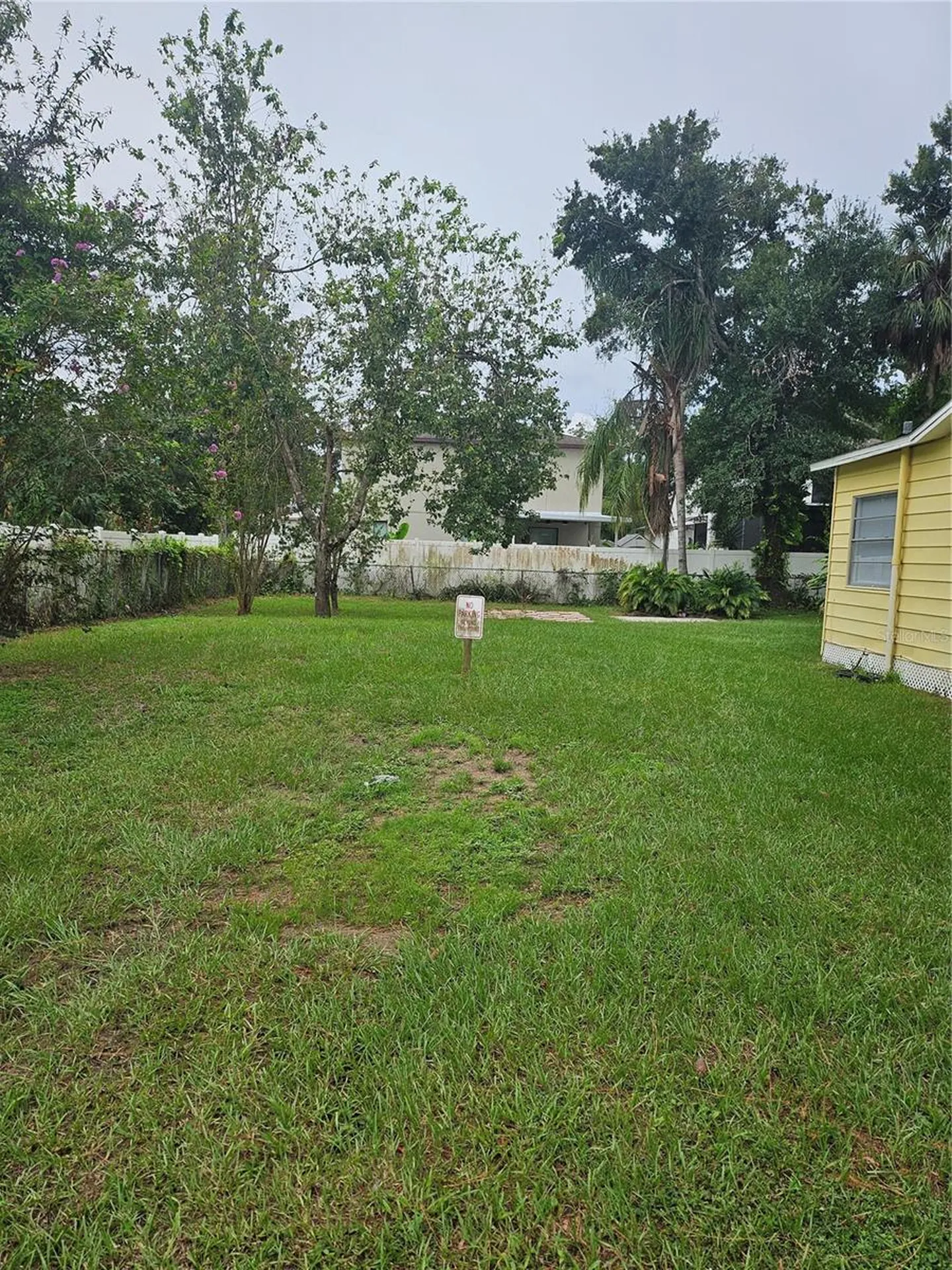 8322 June Street Tampa FL 33615
