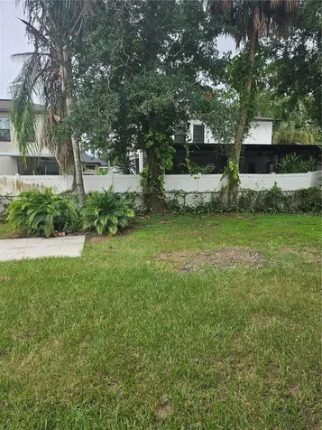 8322 June Street Tampa FL 33615