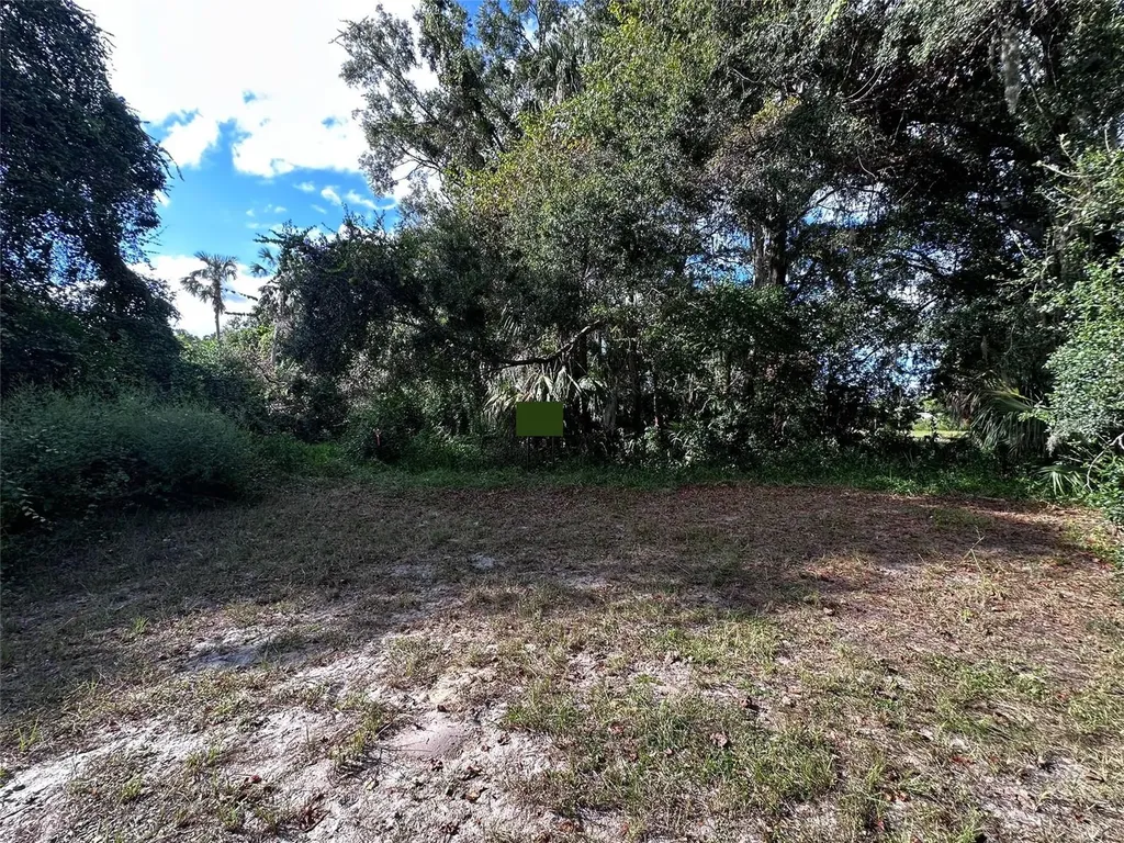 722 Highway 40 W Inglis FL 34449
