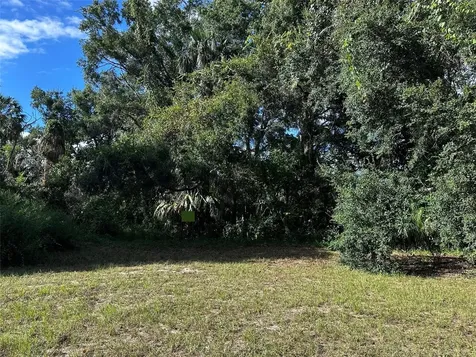 722 Highway 40 W Inglis FL 34449