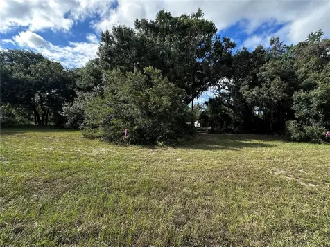 722 Highway 40 W Inglis FL 34449