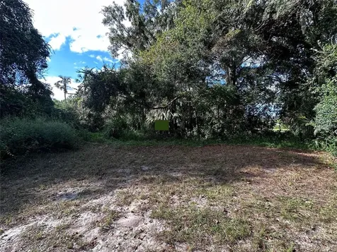 722 Highway 40 W Inglis FL 34449