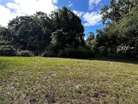 722 Highway 40 W Inglis FL 34449
