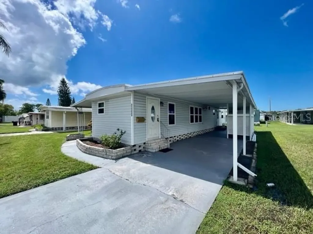 10819 London Drive Port Richey FL 34668