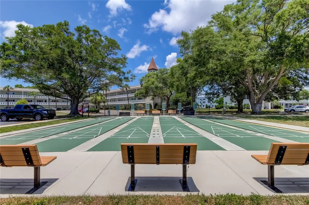 2430 Florentine Way Clearwater FL 33763